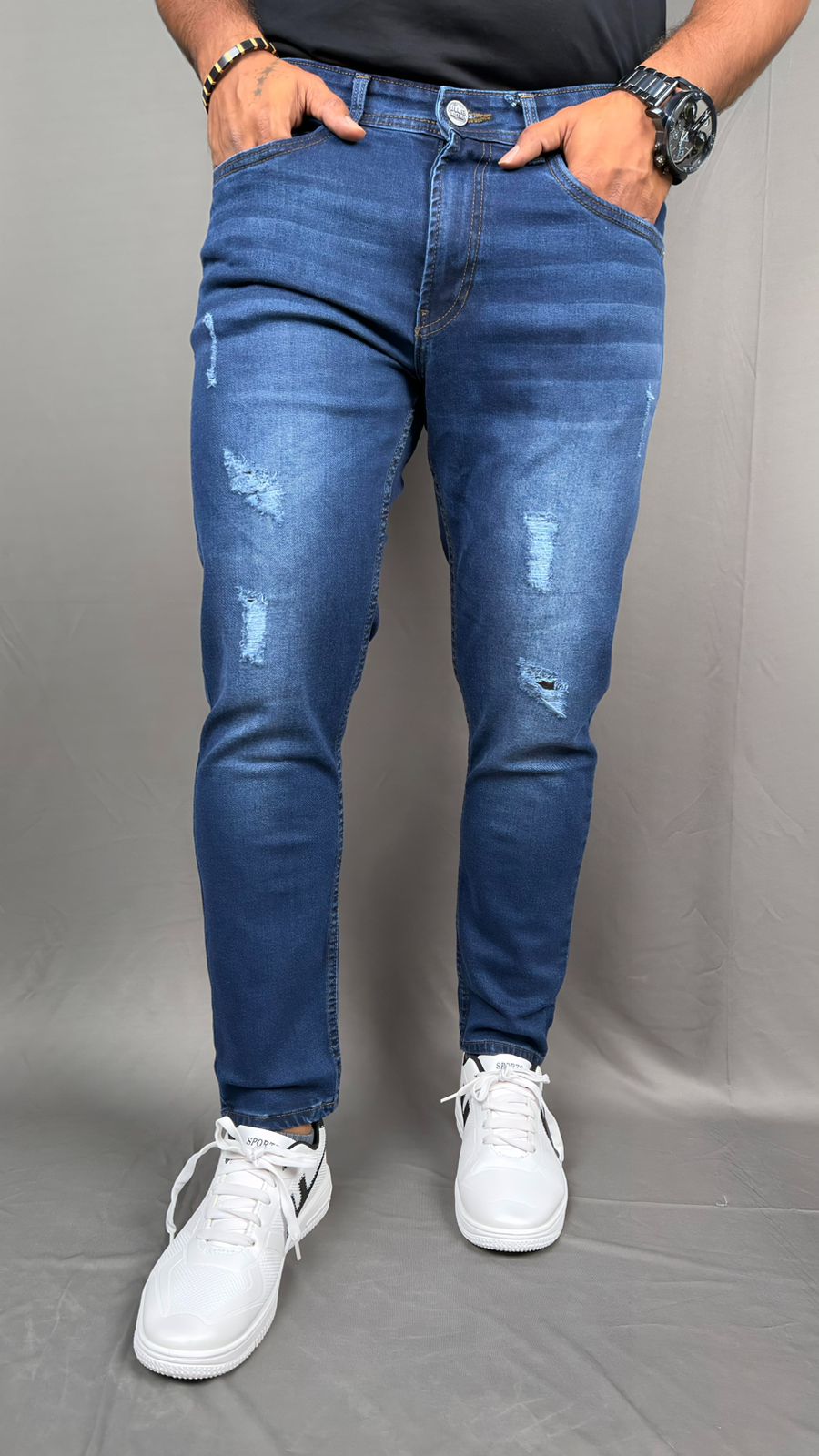 TORN JEANS BC-007