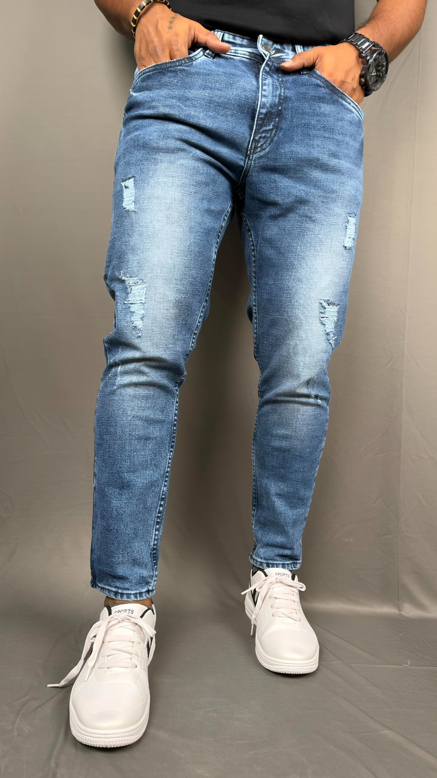 TORN JEANS BC-006