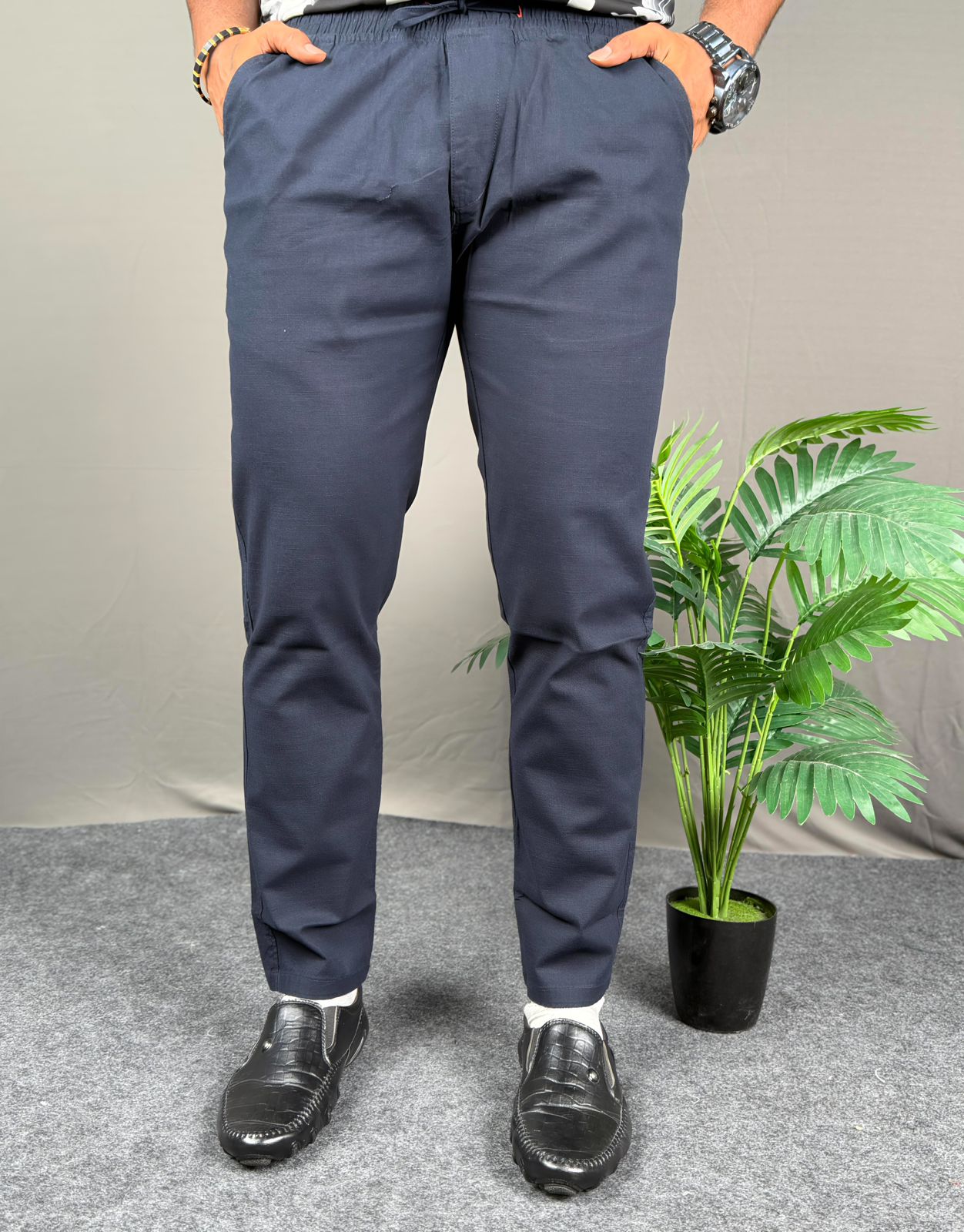 LENIN CHINOS US-004